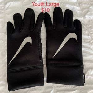 Nike Winter Gloves Youth Large